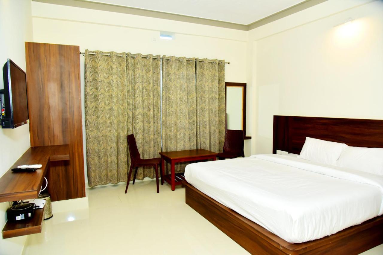 Grand Misty Heaven Villa Madikeri Luaran gambar